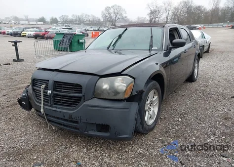 2005 Dodge Magnum Se из США, поврежденный, VIN 2D8FV48V95H596121